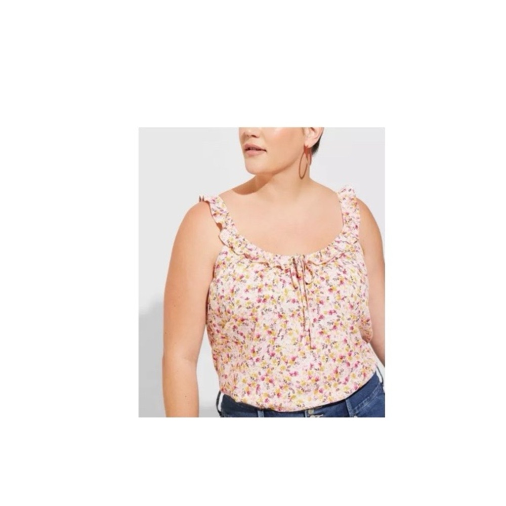 Torrid Washable Crinkle Gauze Ruffle‎ Tie Front Tank - Picture 7 of 9